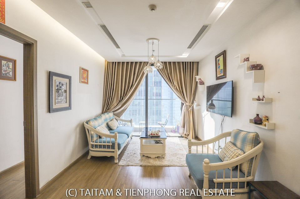 Beautiful two bedrooms apartment in Metropolis Lieu Giai street 